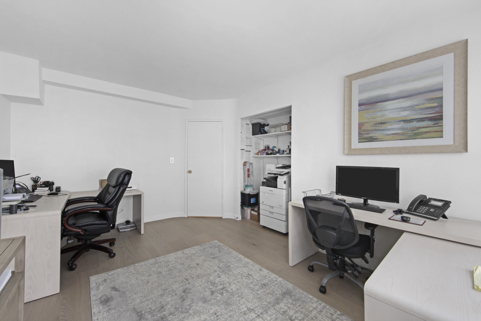 120 East 36th Street - room detail