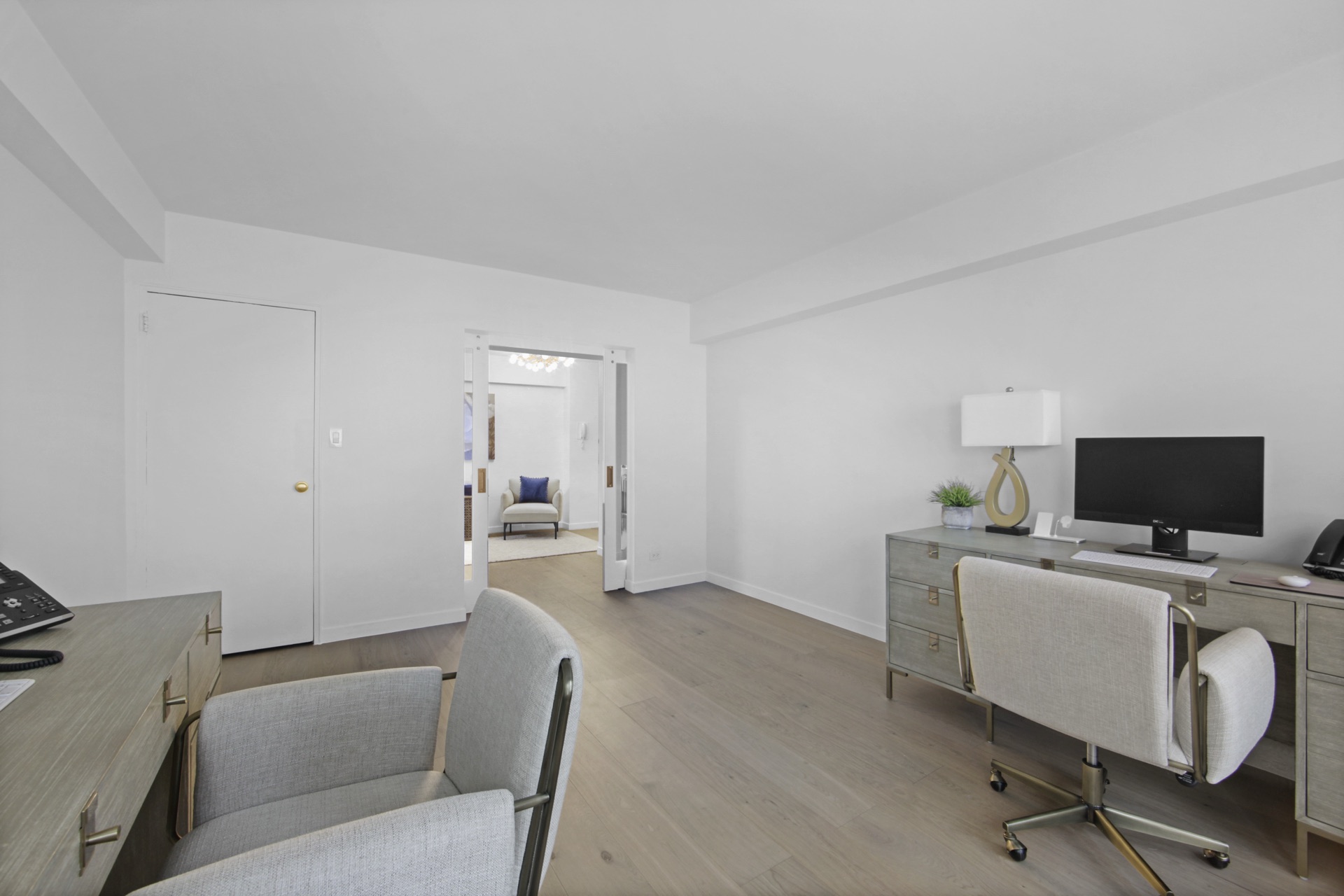 120 East 36th Street - room detail