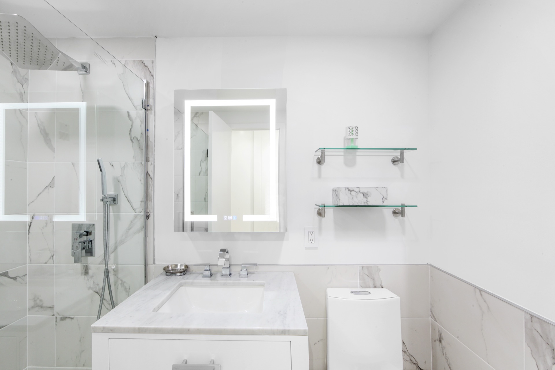 333 East 69 Street - room detail