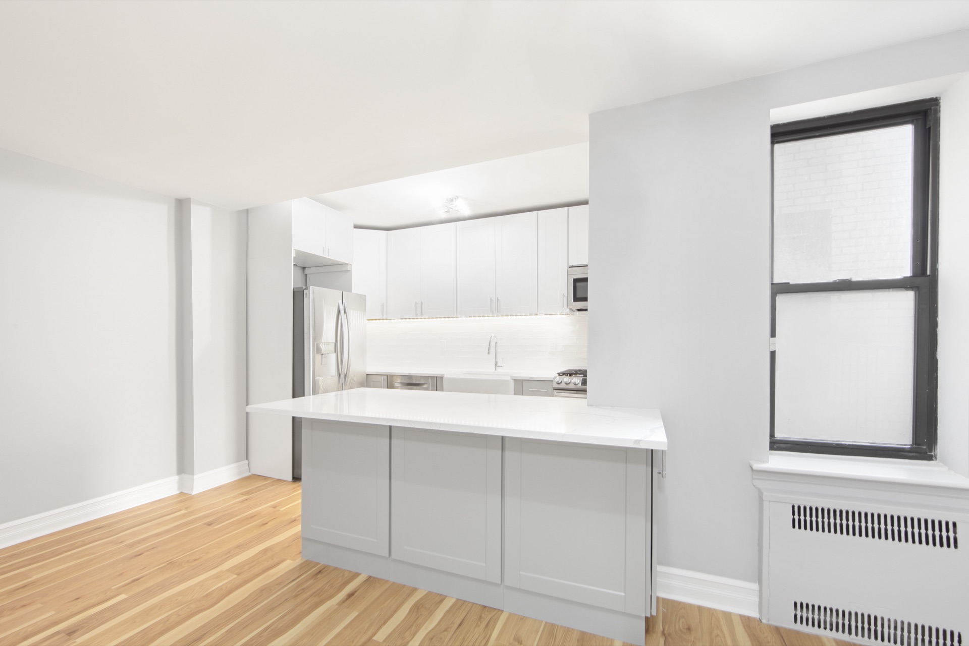 35-36 76th Street - room detail