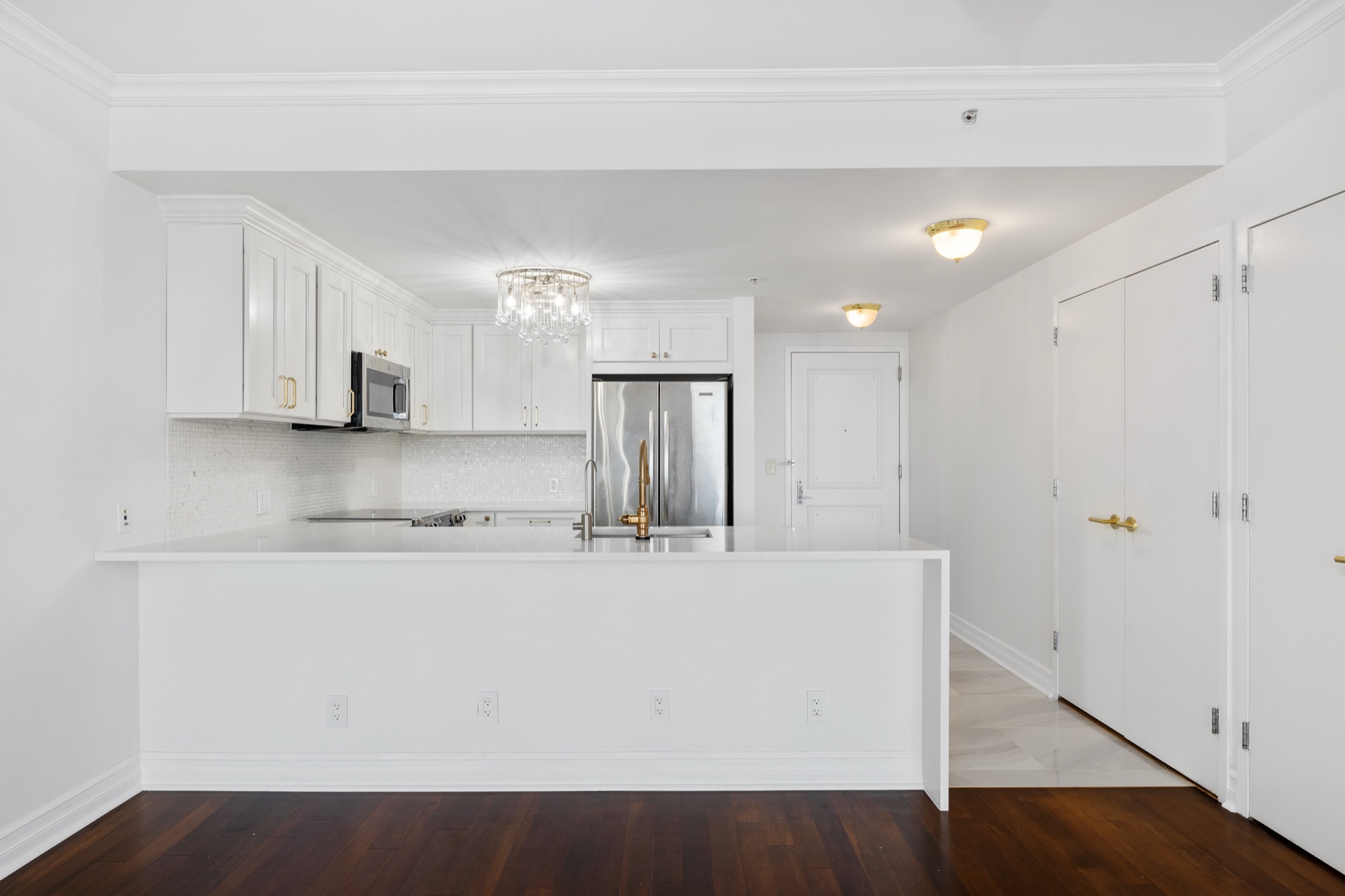 88 Morgan Street - room detail